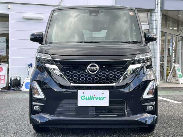 日産 ルークス ハイウェイスター X 愛知県 2021(令3)年 3.2万km ブラック ・禁煙車/・ワンオーナー/・純正ナビ/フルセグTV/　（MM320D-L）/・Bluetooth/USB/AUX/・アラウンドビューモニター/・ビルトインETC/・エマージェンシーブレーキ/・LDW/・先行車発進お知らせ/・左パワースライドドア/・ステアスイッチ/・電動格納ミラーウインカー/・純正１４インチアルミ/・LEDオートライト/・フォグランプ/・後席サンシェイド/・アイドリングストップ/・プッシュスタート/・ドアバイザー/・純正フロアマット/・新車保証書/・取扱説明書/・スペアキー