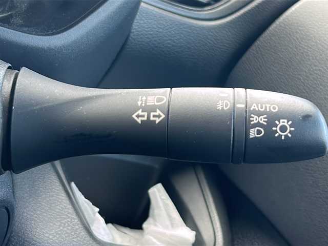 日産 ルークス ハイウェイスター X 愛知県 2021(令3)年 3.2万km ブラック ・禁煙車/・ワンオーナー/・純正ナビ/フルセグTV/　（MM320D-L）/・Bluetooth/USB/AUX/・アラウンドビューモニター/・ビルトインETC/・エマージェンシーブレーキ/・LDW/・先行車発進お知らせ/・左パワースライドドア/・ステアスイッチ/・電動格納ミラーウインカー/・純正１４インチアルミ/・LEDオートライト/・フォグランプ/・後席サンシェイド/・アイドリングストップ/・プッシュスタート/・ドアバイザー/・純正フロアマット/・新車保証書/・取扱説明書/・スペアキー