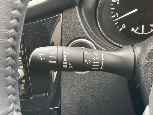 日産 エクストレイル 20X 愛知県 2017(平29)年 4.8万km ガーネットレッド 純正ナビ/全方位カメラ/シートヒーター全席/LEDヘッドライト/電動リアゲート/コーナーセンサー/純正アルミホイール/４WD/LEDヘッドライト/インテリジェントミラー/ダウンヒルアシストコントロール/ETC/ステアリングスイッチ/スマートキー/プッシュスタート