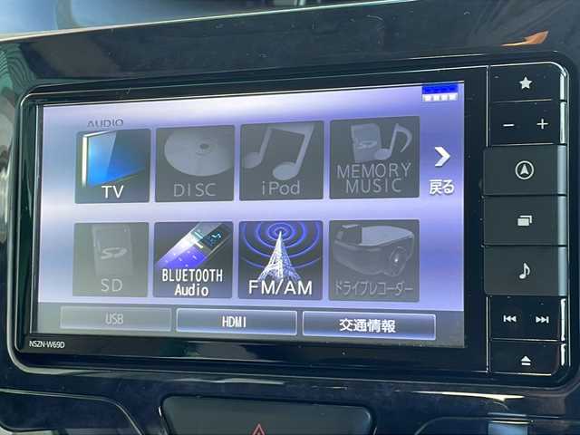 ダイハツ タント カスタムRSトップED VS SAⅢ 岐阜県 2019(令1)年 2.9万km レーザーブルークリスタルシャイン 禁煙車/純正フルセグナビ/４WD/両側パワースライドドア/アラウンドビューモニター/衝突軽減ブレーキ/レーンキープアシスト/後方コーナーセンサー/ETC/バックカメラ/シートヒーター/ハーフレザーシート/ドアバイザー/純正アルミホイール/純正フロアマット/プッシュスタート/オートエアコン/オートライト/オートハイビーム/スマートキー