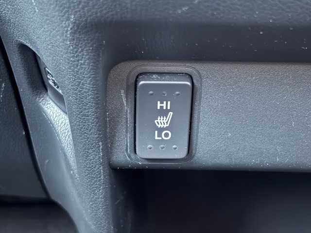 ホンダ Ｎ ＢＯＸ SSパッケージ 宮城県 2015(平27)年 6.5万km ポリッシュドメタルメタリック 登録時走行距離64496ｋｍ/１オーナー/純正ナビ/フルセグTV/Bluetooth/USB/DVD/CD/FM/AM/両側パワースライド/横滑り防止装置/シティブレーキアクティブシステム/シートヒーター/プッシュスタート/スマートキー/スペアキー×１/ステアリングリモコン/オートライト/バックカメラ/アイドリングストップ/純正フロアマット/LEDライト/フォグランプ/純正アルミホイール/ドアバイザー/電動格納ミラー