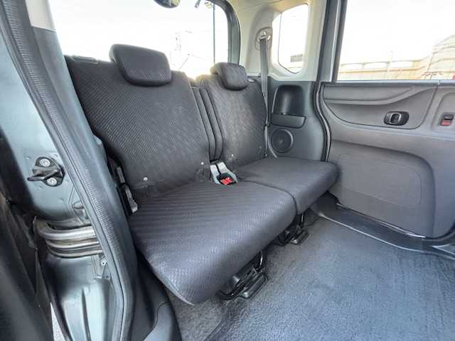 ホンダ Ｎ ＢＯＸ SSパッケージ 宮城県 2015(平27)年 6.5万km ポリッシュドメタルメタリック 登録時走行距離64496ｋｍ/１オーナー/純正ナビ/フルセグTV/Bluetooth/USB/DVD/CD/FM/AM/両側パワースライド/横滑り防止装置/シティブレーキアクティブシステム/シートヒーター/プッシュスタート/スマートキー/スペアキー×１/ステアリングリモコン/オートライト/バックカメラ/アイドリングストップ/純正フロアマット/LEDライト/フォグランプ/純正アルミホイール/ドアバイザー/電動格納ミラー