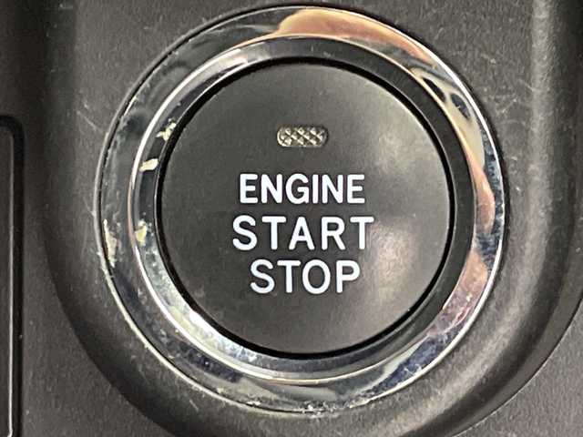 トヨタ ルーミー カスタムG 大阪府 2019(令1)年 2.2万km レーザーブルークリスタルシャイン 禁煙車/スマートアシスト/　・衝突回避支援ブレーキ機能/　・衝突警告機能/　・車線逸脱警報機能/　・先行車発進お知らせ機能/　・誤発進抑制機能/　・アダプティブ・クルーズ・コントロール/　・オートマチックハイビーム/純正ナビ/　（Bluetooth/CD）/フルセグTV/バックカメラ/両側パワースライドドア/LEDヘッドライト/オートライト/フォグランプ/社外15インチアルミホイール/純正フロアマット/コーナーセンサー/スマートキー/ETC