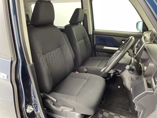 トヨタ ルーミー カスタムG 大阪府 2019(令1)年 2.2万km レーザーブルークリスタルシャイン 禁煙車/スマートアシスト/　・衝突回避支援ブレーキ機能/　・衝突警告機能/　・車線逸脱警報機能/　・先行車発進お知らせ機能/　・誤発進抑制機能/　・アダプティブ・クルーズ・コントロール/　・オートマチックハイビーム/純正ナビ/　（Bluetooth/CD）/フルセグTV/バックカメラ/両側パワースライドドア/LEDヘッドライト/オートライト/フォグランプ/社外15インチアルミホイール/純正フロアマット/コーナーセンサー/スマートキー/ETC