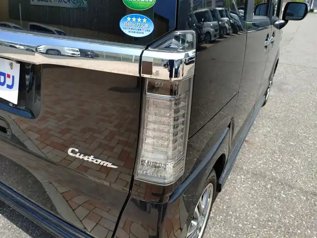 ホンダ Ｎ ＢＯＸ カスタム G Lパッケージ 新潟県 2016(平28)年 7.1万km スマートブラック (株)IDOMが運営する【じしゃロン新潟店】の自社ローン専用車両になります。/こちらは現金またはオートローンご利用時の価格です。自社ローンご希望の方は別途その旨お申付け下さい/純正ナビ/FM/AM/CD/DVD視聴可能/ワンセグTV視聴可能(走行中視聴可能)/Bluetooth接続可能/バックカメラ/ETC/両側パワースライドドア/プッシュスタート/前後ドライブレコーダー(品番：MDR-CAM2)/電動格納ウィンカーミラー/純正フロアマット/衝突被害軽減システム/横滑り防止装置/スマートキー/スペアキー×１/取扱説明書