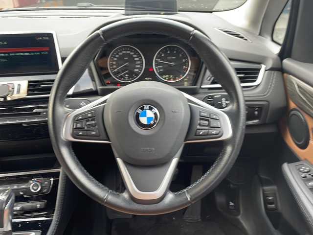 ＢＭＷ ２１８ｉ