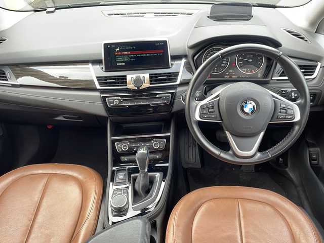 ＢＭＷ ２１８ｉ