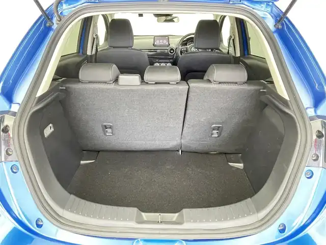 マツダ デミオ 15S 千葉県 2019(令1)年 1.2万km ダイナミックブルーマイカ ワンオーナー/禁煙車/純正ナビ/・フルセグTV/Bluetooth/CD/DVD/LEDコンフォートパッケージ/・LEDヘッドランプ/・オートレベリング/・アドバンストキーレスエントリーシステム/・アドバンストキー×２/・ヘッドランブユニット内シグネチャーＬＥＤランプ/・運転席＆助手席シートヒーター/・スーパーＵＶカットガラス/・フルオートエアコン/・ＩＲカットガラス/ETC/プッシュスタート/フロアマット/ドアバイザー/取説・保証書