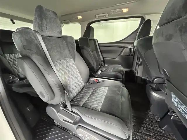トヨタ ヴェルファイア Z 佐賀県 2019(令1)年 3.2万km ホワイトパールクリスタルシャイン モデリスタエアロ /アルパイン11インチナビ(EX11Z)/CD/DVD/フルセグTV/Bluetooth/バックカメラ /両側パワースライドドア/クルーズコントロール/ETC/前後ドライブレコーダー/クリアランスソナー /LEDライト/オートライト/フォグライト /純正18インチアルミホイール/純正フロアマット/スマートキー/スペアキー/電動格納ミラー/ステアリングリモコン/社外GPSレーダー
