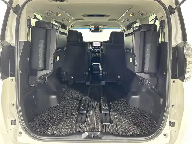 トヨタ ヴェルファイア Z 佐賀県 2019(令1)年 3.2万km ホワイトパールクリスタルシャイン モデリスタエアロ /アルパイン11インチナビ(EX11Z)/CD/DVD/フルセグTV/Bluetooth/バックカメラ /両側パワースライドドア/クルーズコントロール/ETC/前後ドライブレコーダー/クリアランスソナー /LEDライト/オートライト/フォグライト /純正18インチアルミホイール/純正フロアマット/スマートキー/スペアキー/電動格納ミラー/ステアリングリモコン/社外GPSレーダー