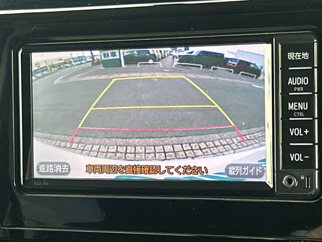 トヨタ タンク カスタムG－T 静岡県 2017(平29)年 2.5万km パールホワイトⅢ 純正ナビ/・バックモニター/・Bluetooth/・CD/・フルセグTV/・SD/主要装備/・プッシュスタート/・ETC車載器/・ドライブレコーダー/・両側パワースライドドア/・LEDヘッドライト/・クルーズコントロール/・純正15インチＡＷ/・オートライト/・前後ソナー/・純正フロアマット/・スペアキー/・後席サンシェード/スマートアシストII/・衝突被害軽減システム/・車線逸脱警報システム/・誤発進抑制機能/・先行車発進お知らせ機能/・衝突警報機能（対車両/対歩行者）