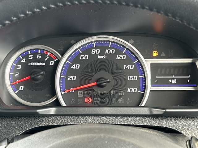 トヨタ タンク カスタムG－T 静岡県 2017(平29)年 2.5万km パールホワイトⅢ 純正ナビ/・バックモニター/・Bluetooth/・CD/・フルセグTV/・SD/主要装備/・プッシュスタート/・ETC車載器/・ドライブレコーダー/・両側パワースライドドア/・LEDヘッドライト/・クルーズコントロール/・純正15インチＡＷ/・オートライト/・前後ソナー/・純正フロアマット/・スペアキー/・後席サンシェード/スマートアシストII/・衝突被害軽減システム/・車線逸脱警報システム/・誤発進抑制機能/・先行車発進お知らせ機能/・衝突警報機能（対車両/対歩行者）