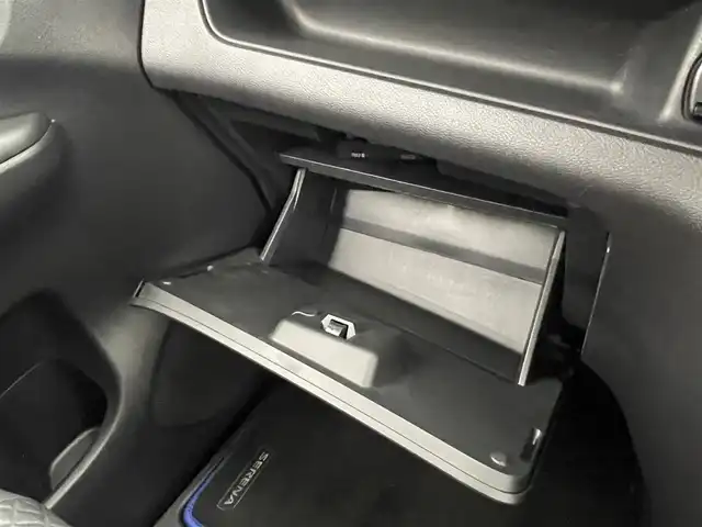日産 セレナ e－パワー ハイウェイスター V 茨城県 2021(令3)年 3.8万km ダイヤモンドブラック インテリキー/プッシュスタート/LEDポートライト/レーダークルーズ/インテリジェントルームミラー/前方ドラレコ/オートデュアルエアコン/純正10インチナビ/Bluetooth/DVD/Blu-ray/フルセグTV/純正フリップダウンモニター/アラウンドビューモニター/両側パワースライドドア/ビルトインETC/ブラインドスポットモニター