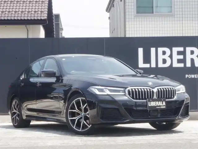 ＢＭＷ ５２３ｄ xDrive Mスポーツ EDジョイ+ 岩手県 2020(令2)年 3.7万km サファイアブラックP ワンオーナー/インテリセーフ /LDW/LCW/ACC/純正HDDナビ/フルセグTV/全方位カメラ/PDC/ヘッドアップD/コンフォートアクセス/ブラウンレザー/パワーシート/シートヒーター /LEDライト/ミラーETC/前後ドラレコ/オートトランク/パーキングアシストプラス/アダプティブサスペンション