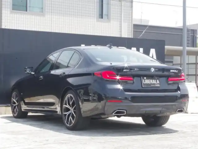 ＢＭＷ ５２３ｄ xDrive Mスポーツ EDジョイ+ 岩手県 2020(令2)年 3.7万km サファイアブラックP ワンオーナー/インテリセーフ /LDW/LCW/ACC/純正HDDナビ/フルセグTV/全方位カメラ/PDC/ヘッドアップD/コンフォートアクセス/ブラウンレザー/パワーシート/シートヒーター /LEDライト/ミラーETC/前後ドラレコ/オートトランク/パーキングアシストプラス/アダプティブサスペンション