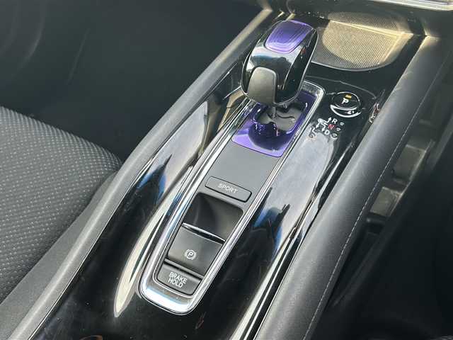 ホンダ ヴェゼル ハイブリッド X 長野県 2014(平26)年 6.4万km ミスティックグリーンパール (株)IDOMが運営する【じしゃロン長野店】の自社ローン専用車両になります/こちらは現金またはオートローンご利用時の価格です。自社ローンご希望の方は別途その旨お申付け下さい./純正ナビ/バックカメラ/ステアリングスイッチ/ETC/クルーズコントロール/電動格納ミラー/パドルシフト