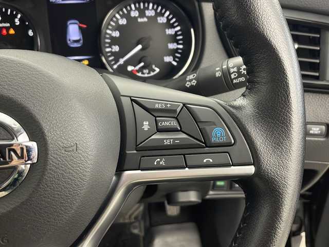 日産 エクストレイル 20Xi エクストリーマーX 秋田県 2020(令2)年 4.1万km ダイヤモンドブラック 4WD/純正SDナビ　/プロパイロット　/アラウンドビューモニター　/後席モニター　/フルセグTV/Bluetooth/CD/DVD/衝突被害軽減システム　/横滑り防止装置/レーンキープアシスト/電動リアゲート/純正前後ドライブレコーダー　/ＥＴＣ　/デジタルインナーミラー　/全席シートヒーター　/LEDヘッドライト/フォグランプ/純正アルミホイール/アイドリングストップ/スマートキー/純正フロアマット
