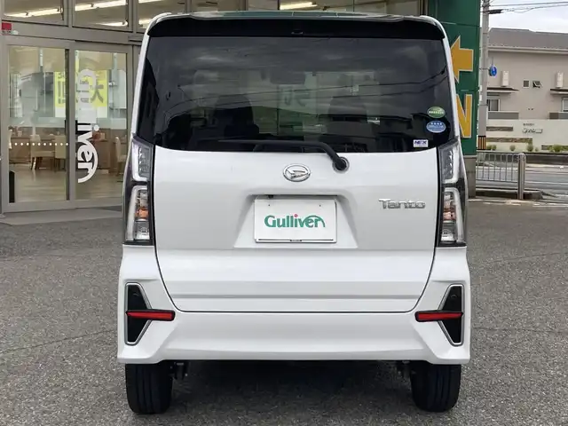 ダイハツ タント カスタム RS セレクション 兵庫県 2020(令2)年 4.1万km ブラックマイカメタリック/シャイニングホワイトパール ワンオーナー/純正メモリーナビ/フルセグTV/CD/DVD/Bluetooth/FM/AM/バックカメラ/ビルトインETC/ドライブレコーダー/衝突被害軽減ブレーキ/アダプティブクルーズコントロール/先行車発進告知/車線逸脱警報/ステアリングアシスト/オートマチックハイビーム/前後クリアランスソナー/両側パワースライドドア/ステアリングスイッチ/LEDヘッドライト/フォグランプ/オートライト/D/N シートヒーター/プッシュスタート/電格ミラー/アイドリングストップ/横滑り防止装置/革巻きステアリング/ISOFIX/ドアバイザー/フロアマット/スペアキー1本/新車時保証書/取扱説明書
