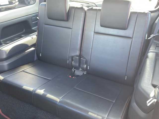 スズキ ジムニー クロスアドベンチャー 徳島県 2013(平25)年 3.7万km ブルーイッシュブラックパール3 7インチナビ【AVIC-MRZ03】/（ワンセグ/AM/FM）/バックカメラ/合皮シート/シートヒーター/背面スペアタイヤ/エアコン/パワーウィンドウ/ハロゲンヘッドライト/ETC/純正AW/ドアバイザー/Wエアバッグ/リモコンキー