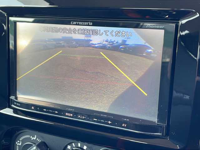 スズキ ジムニー クロスアドベンチャー 徳島県 2013(平25)年 3.7万km ブルーイッシュブラックパール3 7インチナビ【AVIC-MRZ03】/（ワンセグ/AM/FM）/バックカメラ/合皮シート/シートヒーター/背面スペアタイヤ/エアコン/パワーウィンドウ/ハロゲンヘッドライト/ETC/純正AW/ドアバイザー/Wエアバッグ/リモコンキー