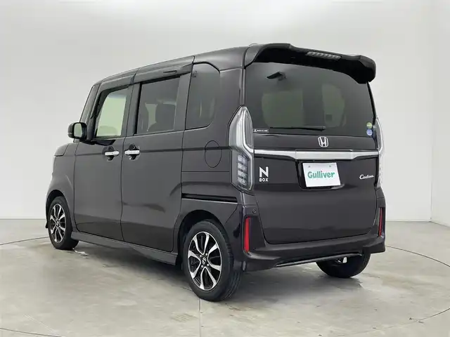 ホンダ Ｎ ＢＯＸ カスタム G L ホンダセンシング 富山県 2020(令2)年 3.8万km プレミアムベルベットパープル・パール 純正ナビ（AM/FM/DVD/BT/USB/フルセグ）/バックカメラ/ドライブレコーダー/ETC/シートヒーター/両側パワースライドドア/衝突被害軽減システム/レーダークルーズコントロール/レーンキープアシスト/横滑り防止装置/アイドリングストップ/オートLEDライト/フォグライト/純正アルミホイール/純正フロアマット/ステアリングスイッチ/スマートキー