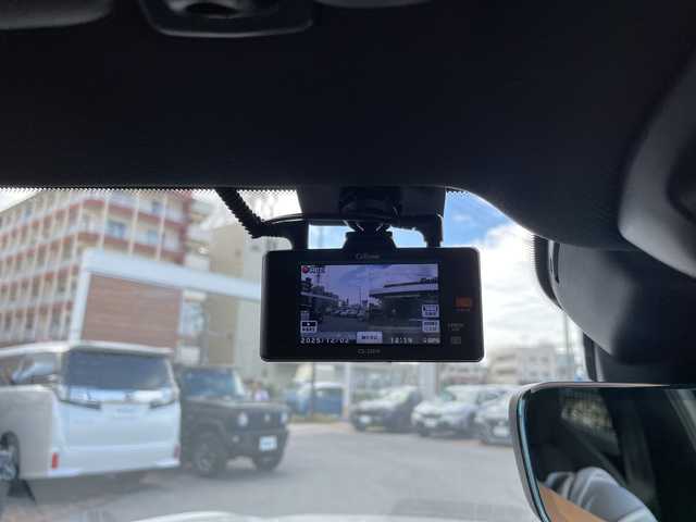 プジョー プジョー ４０８ GT 沖縄県 2023(令5)年 1万km パール ワンオーナー/メーカーオプションナビ/全方位カメラ/オーディオ（Ｂｌｕｅｔｏｏｔｈ）/衝突被害軽減ブレーキ/レーンキープアシスト/コーナーセンサー/ステアリングスイッチ/ＬＥＤヘッドライト/ウィンカーミラー/パドルシフト/置くだけ充電/ステアリングスイッチ/ハンドルヒーター