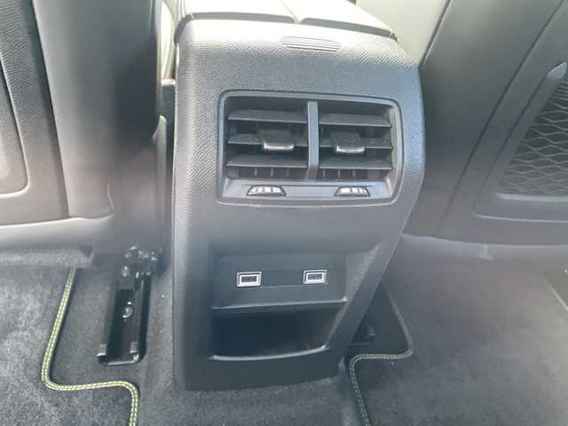 プジョー プジョー ４０８ GT 沖縄県 2023(令5)年 1万km パール ワンオーナー/メーカーオプションナビ/全方位カメラ/オーディオ（Ｂｌｕｅｔｏｏｔｈ）/衝突被害軽減ブレーキ/レーンキープアシスト/コーナーセンサー/ステアリングスイッチ/ＬＥＤヘッドライト/ウィンカーミラー/パドルシフト/置くだけ充電/ステアリングスイッチ/ハンドルヒーター