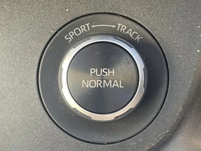 トヨタ ＧＲヤリス RZ 熊本県 2022(令4)年 4.3万km プラチナホワイトパールマイカ 純正ナビ/・AM/FM/CD/USB/BT/・フルセグTV/バックカメラ/トヨタセーフティセンス/・レーントレーシングアシスト/・プリクラッシュセーフティシステム/・ブラインドスポットモニター/・クリアランスソナー/・リヤクロストラフィックアラート/・ロードサインアシスト/・ヘッドアップディスプレイ/・レーダークルーズコントロール/・オートマチックハイビーム/・車両接近通報装置/前後コーナーセンサー/革巻きステアリング/・ステアリングリモコン/・ステアリングヒーター/オートライト/・LEDライト/・フォグランプ/・ヘッドライトレベライザー/D/N席シートヒーター/電動格納ミラー/・ウィンカーミラー/前後ドライブレコーダー（TZ-DR210）/純正フロアマット/純正アルミホイール/スマートキー/・スペアキー