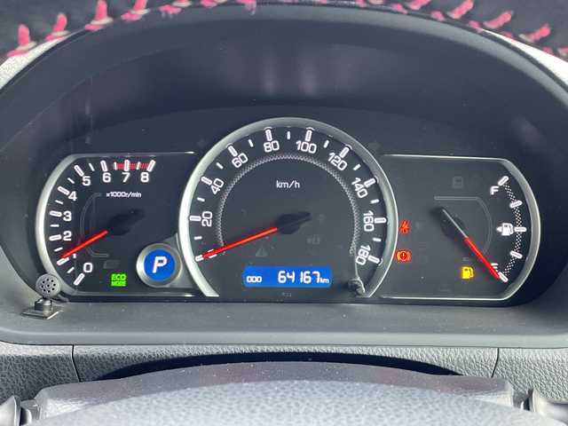 トヨタ ヴォクシー ZS 煌 新潟県 2015(平27)年 6.5万km ホワイトパールクリスタルシャイン 社外ナビ(AVIC-RW09)/(AM/FM/CD/DVD/Bluetooth)/フルセグTV/社外フリップダウンモニター/社外前後ドラレコ型デジタルインナーミラー/両側パワースライドドア/バックカメラ/純正フロアマット/ETC/プッシュスタート/スマートキー/スペアキー×1/LEDヘッドライト/オートライト/保証書