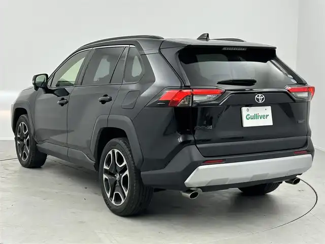 トヨタ ＲＡＶ４ アドベンチャー 愛知県 2020(令2)年 6.7万km アティチュードブラックマイカ ＫＥＮＷＯＯＤナビ/フルセグＴＶ/プリクラッシュセーフティ/バックカメラ/クリアランスソナー/ルーフレール/レーダークルーズコントロール/ＥＴＣ/パワーシート/ＬＥＤヘッドライト/アイドリングストップ