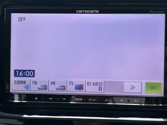 日産 ルークス ハイウェイスター ターボ 茨城県 2010(平22)年 14.1万km 白 純正ナビ　/ＥＴＣ　/スマートキー　/両側パワースライドドア　/社外ＡＷ　/パワーステアリング　/パワーウィンドウ　/盗難防止装置　/オートライト　/ＡＢＳ　/ベンチシート　/エアバックＷ　/フロアマット純正　/スペアタイヤ