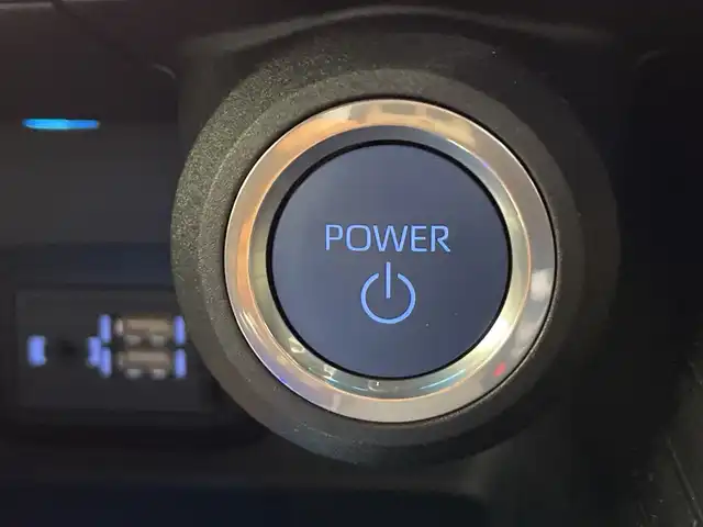 トヨタ ハリアー ハイブリッド G レザーパッケージ 栃木県 2021(令3)年 1.3万km ブラック 純正ナビ/(Bluetooth/USB/AUX)/バックカメラ/トヨタセーフティセンス/レーダークルーズコントロール/ステアリングヒーター/レザーシート/前席シートヒーター/前席シートベンチレーション/D席パワーシート/電動リアゲート/純正フロアマット/純正AW/LEDヘッドライト