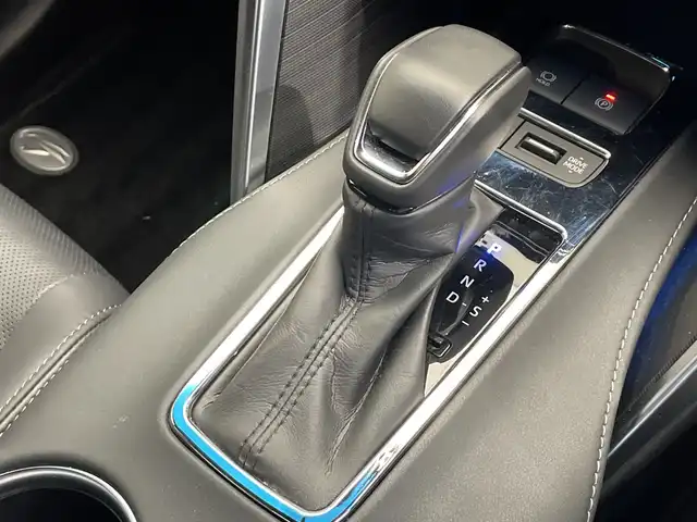 トヨタ ハリアー ハイブリッド G レザーパッケージ 栃木県 2021(令3)年 1.3万km ブラック 純正ナビ/(Bluetooth/USB/AUX)/バックカメラ/トヨタセーフティセンス/レーダークルーズコントロール/ステアリングヒーター/レザーシート/前席シートヒーター/前席シートベンチレーション/D席パワーシート/電動リアゲート/純正フロアマット/純正AW/LEDヘッドライト