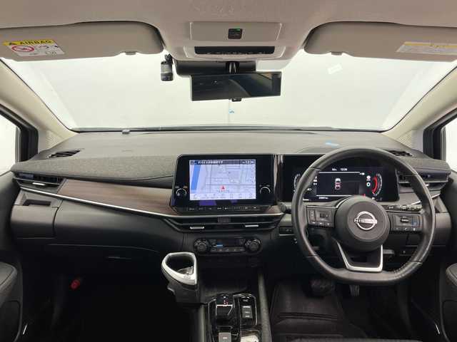 日産 オーラ G レザーエディション 千葉県 2023(令5)年 2.4万km 黒 日産コネクトナビ/　Bluetooth/フルセグTV/　Apple car play/Android Auto/BOSEサウンド/プロパイロット/レーダークルーズコントロール/レーンキープアシスト/衝突軽減ブレーキ/クリアランスソナー/全方位カメラ/ブラインドスポットモニター/標識認識機能/電動パーキング/オートホールド/オートハイビーム/ワイヤレス充電/デジタルインナーミラー/レザーシート/前席シートヒーター/ステアリングヒーター/前方ドラレコ/ビルトインETC２．０/LEDライト/フォグランプ/フロアマット