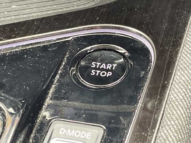 日産 オーラ G レザーエディション 千葉県 2023(令5)年 2.4万km 黒 日産コネクトナビ/　Bluetooth/フルセグTV/　Apple car play/Android Auto/BOSEサウンド/プロパイロット/レーダークルーズコントロール/レーンキープアシスト/衝突軽減ブレーキ/クリアランスソナー/全方位カメラ/ブラインドスポットモニター/標識認識機能/電動パーキング/オートホールド/オートハイビーム/ワイヤレス充電/デジタルインナーミラー/レザーシート/前席シートヒーター/ステアリングヒーター/前方ドラレコ/ビルトインETC２．０/LEDライト/フォグランプ/フロアマット