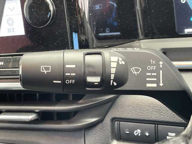 日産 オーラ G レザーエディション 千葉県 2023(令5)年 2.4万km 黒 日産コネクトナビ/　Bluetooth/フルセグTV/　Apple car play/Android Auto/BOSEサウンド/プロパイロット/レーダークルーズコントロール/レーンキープアシスト/衝突軽減ブレーキ/クリアランスソナー/全方位カメラ/ブラインドスポットモニター/標識認識機能/電動パーキング/オートホールド/オートハイビーム/ワイヤレス充電/デジタルインナーミラー/レザーシート/前席シートヒーター/ステアリングヒーター/前方ドラレコ/ビルトインETC２．０/LEDライト/フォグランプ/フロアマット