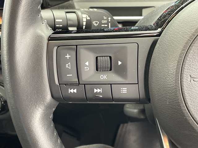 日産 オーラ G レザーエディション 千葉県 2023(令5)年 2.4万km 黒 日産コネクトナビ/　Bluetooth/フルセグTV/　Apple car play/Android Auto/BOSEサウンド/プロパイロット/レーダークルーズコントロール/レーンキープアシスト/衝突軽減ブレーキ/クリアランスソナー/全方位カメラ/ブラインドスポットモニター/標識認識機能/電動パーキング/オートホールド/オートハイビーム/ワイヤレス充電/デジタルインナーミラー/レザーシート/前席シートヒーター/ステアリングヒーター/前方ドラレコ/ビルトインETC２．０/LEDライト/フォグランプ/フロアマット