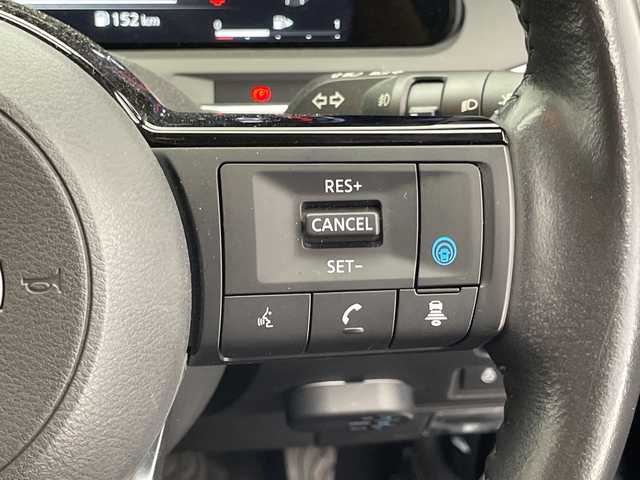 日産 オーラ G レザーエディション 千葉県 2023(令5)年 2.4万km 黒 日産コネクトナビ/　Bluetooth/フルセグTV/　Apple car play/Android Auto/BOSEサウンド/プロパイロット/レーダークルーズコントロール/レーンキープアシスト/衝突軽減ブレーキ/クリアランスソナー/全方位カメラ/ブラインドスポットモニター/標識認識機能/電動パーキング/オートホールド/オートハイビーム/ワイヤレス充電/デジタルインナーミラー/レザーシート/前席シートヒーター/ステアリングヒーター/前方ドラレコ/ビルトインETC２．０/LEDライト/フォグランプ/フロアマット