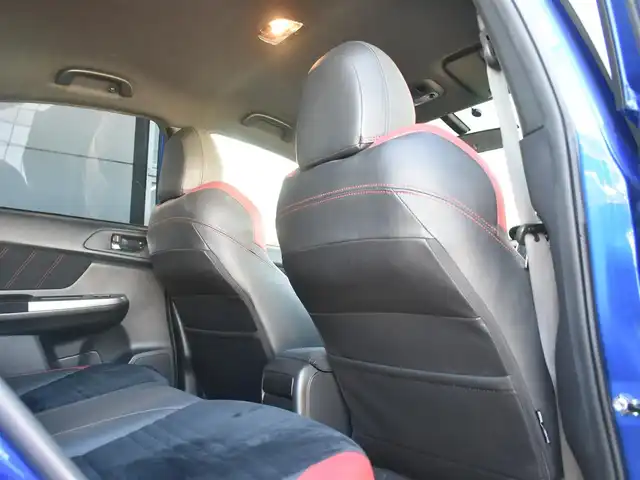 スバル ＷＲＸ ＳＴＩ STI タイプS 神奈川県 2015(平27)年 5万km WRブルーパール メモリナビ/フルセグテレビ/バックカメラ/プッシュスタート/ETC/LEDヘッドライト/スマートキー/記録(R.2.4.6)