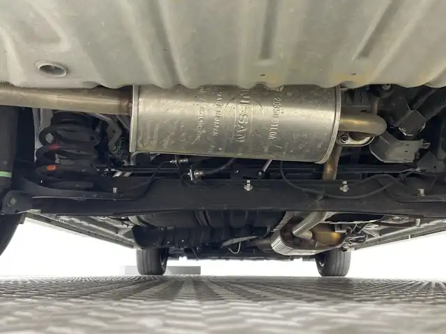 日産 セレナ e－パワー ハイウェイスター V 神奈川県 2020(令2)年 4.1万km ブリリアントホワイトパール 2トーン 純正10インチSDナビ/AM&FM&BT&フルセグTV/全方位モニター/純正フリップダウンモニター/社外前後ドライブレコーダー/純正ビルトインETC/両側パワースライドドア/ハンズフリーパワースライドドア/リアオートエアコン/3列目ヒーターダクト/プロパイロット/全方位運転支援システム/インテリジェントエマージェンシーブレーキ/踏み間違い衝突防止アシスト/車線逸脱防止支援システム/後側方衝突防止支援システム/標識検知機能/前方衝突予測警報/車線逸脱警報/後側方車両検知警報/後退時車両検知警報/電動パーキングブレーキ/ブレーキオートホールド/LEDヘッドライト/オートハイビーム/LEDフォグライト
