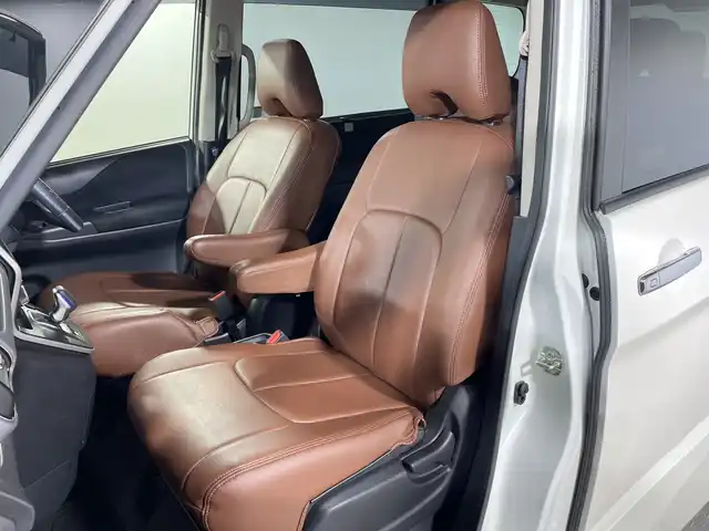 日産 セレナ e－パワー ハイウェイスター V 神奈川県 2020(令2)年 4.1万km ブリリアントホワイトパール 2トーン 純正10インチSDナビ/AM&FM&BT&フルセグTV/全方位モニター/純正フリップダウンモニター/社外前後ドライブレコーダー/純正ビルトインETC/両側パワースライドドア/ハンズフリーパワースライドドア/リアオートエアコン/3列目ヒーターダクト/プロパイロット/全方位運転支援システム/インテリジェントエマージェンシーブレーキ/踏み間違い衝突防止アシスト/車線逸脱防止支援システム/後側方衝突防止支援システム/標識検知機能/前方衝突予測警報/車線逸脱警報/後側方車両検知警報/後退時車両検知警報/電動パーキングブレーキ/ブレーキオートホールド/LEDヘッドライト/オートハイビーム/LEDフォグライト