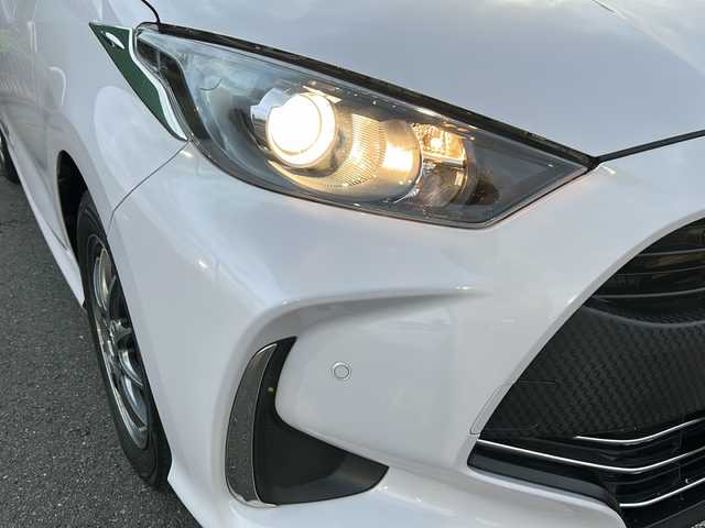 トヨタ ヤリス X 茨城県 2022(令4)年 7.9万km アイスピンクメタリック Toyota Safety Sense/純正7インチディスプレイオーディオナビ/-Bluetooth フルセグTV Miracast/プリクラッシュセーフティ/レーントレーシングアシスト アラート/オートマチックハイビーム/前後コーナーセンサー/SRSダブル+サイド+カーテンエアバッグ/オートライト/15インチアルミホイール/ビルトインETC