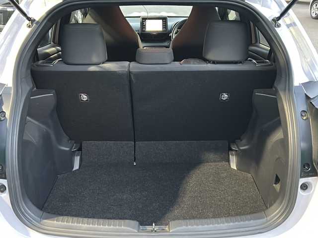 トヨタ ヤリス X 茨城県 2022(令4)年 7.9万km アイスピンクメタリック Toyota Safety Sense/純正7インチディスプレイオーディオナビ/-Bluetooth フルセグTV Miracast/プリクラッシュセーフティ/レーントレーシングアシスト アラート/オートマチックハイビーム/前後コーナーセンサー/SRSダブル+サイド+カーテンエアバッグ/オートライト/15インチアルミホイール/ビルトインETC