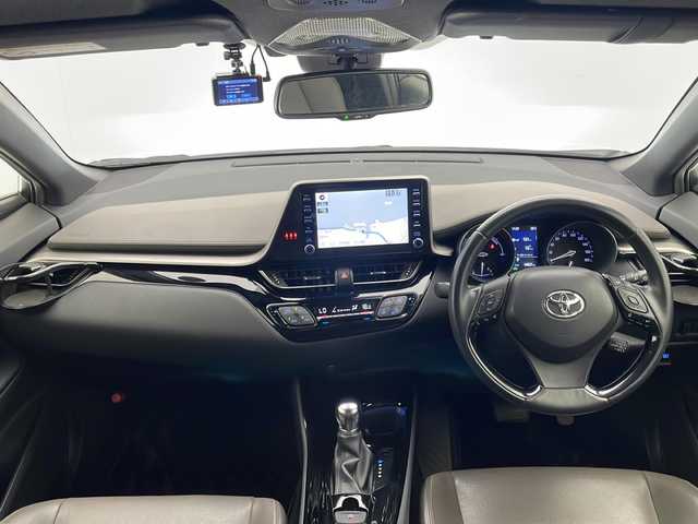 トヨタ Ｃ－ＨＲ G 宮崎県 2020(令2)年 4.5万km ホワイトパールクリスタルシャイン 純正ディスプレイオーディオ/AM/FM/フルセグ/Bluetooth/クルーズコントロール/ドライブレコーダー/電動格納ミラー/ステアリングスイッチ/電子パーキング/バックカメラ/シートヒーター/オートライト/オートホールド/フロアマット/ETC