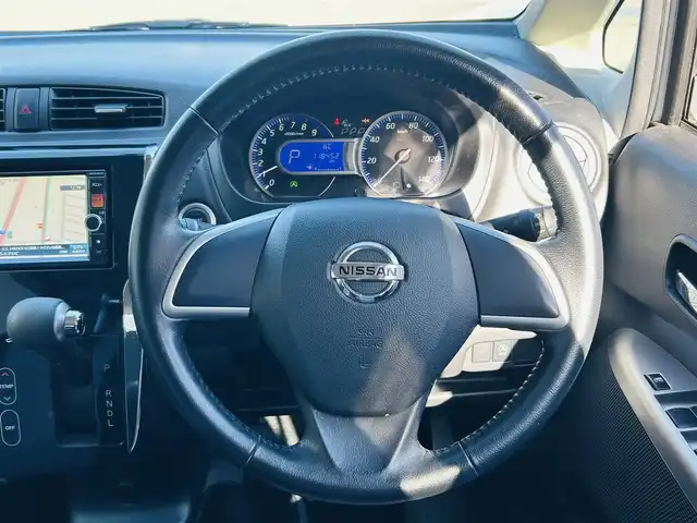 日産 デイズ ハイウェイスターG 岡山県 2013(平25)年 11.9万km ホワイトパール (株)IDOMが運営する【じしゃロン岡山店】の自社ローン対象車両になります。こちらは現金ご利用時の価格です。自社ローンご希望の方は別途その旨お申付け下さい。/＊フルセグテレビ/＊アイドリングストップ/＊バックカメラ/＊プッシュスタート/＊スペアキー/＊全方位モニター/＊社外ナビ