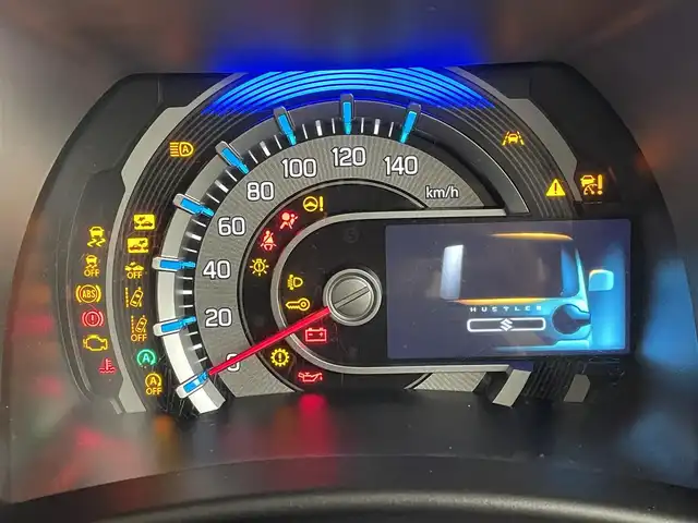 スズキ ハスラー Jスタイル Ⅱ 茨城県 2023(令5)年 2.1万km シフォンアイボリーメタリック/ウッディブラウン2トーンルーフ 純正9インチメモリナビ/Bluetooth/フルセグ/CD/DVD/AM/FM/スズキセーフティーサポート/衝突被害軽減ブレーキ/デュアルカメラブレーキサポート/後退時ブレーキサポート/前後　誤発信抑制機能/車線逸脱抑制・警報機能/ふらつき警報/標識認識機能/レーダークルーズコントロール/オートライト/オートハイビーム/前周囲カメラ/アイドリングストップ/LEDヘッドライト/コーナーセンサー/シートヒーター