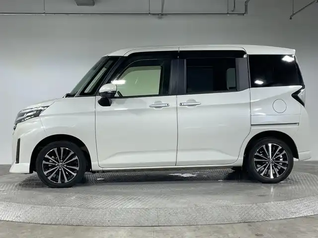 トヨタ ルーミー カスタムG－T 神奈川県 2021(令3)年 1.7万km パールホワイトⅢ ・純正９型SDナビゲーション【NSZT-Y68T】/＜フルセグ/AMFM/BT/CD/DVD/SDREC＞/・パノラミックビューモニター/・両側パワースライドドア/・社外前後ドライブレコーダー/・純正ビルトインETC2.0/・電動パーキングブレーキ/ブレーキホールド/・アイドリングストップ/・前席シートヒーター/・スマートキー/・プッシュスタート/・スペアキー/・2列目シートバックテーブル/・前後ソナー/・オートライト/オートハイビーム /・LEDヘッドライト/フォグ/・純正１５インチアルミホイール/・パノラミックビュー対応ナビレディパッケージ/・コンフォートパッケージ
