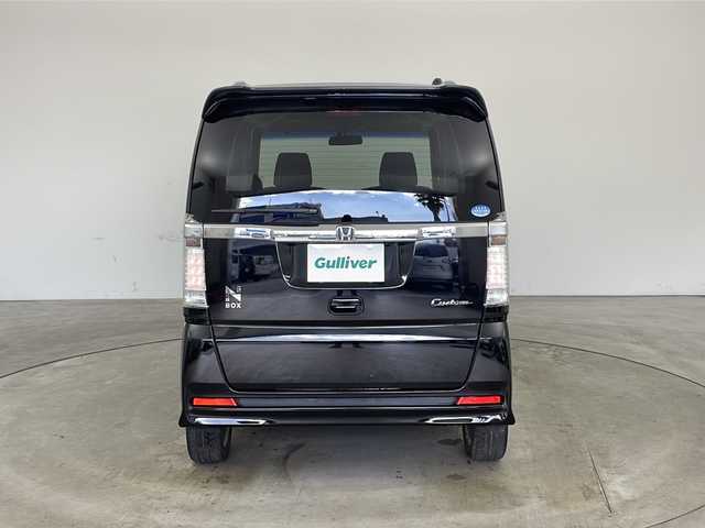 ホンダ Ｎ ＢＯＸ カスタム G ターボパッケージ 兵庫県 2012(平24)年 5.3万km クリスタルブラックパール ・社外ナビ/Bluetooth/CD/DVD/SD/USB/テレビ/・バックカメラ/・クルーズコントロール/・横滑り防止装置/・両側パワースライドドア/・ステアリングスイッチ/・パドルシフト/・フロアマット/・HIDヘッドライト/・オートライト/・純正15インチアルミホイールタイヤ/・スマートキー/・プッシュスタートボタン/・ドアバイザー/・Wエアバッグ/・電動格納ミラー