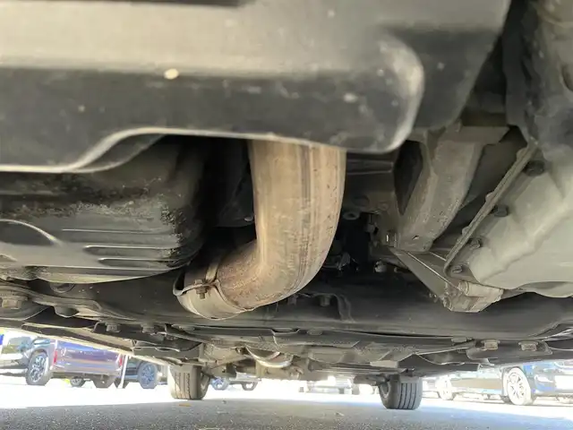 トヨタ エスティマ アエラス プレミアム 宮城県 2014(平26)年 9万km ブラック (株)IDOMが運営する【じしゃロン仙台店】の自社ローン専用車両になりますこちらは現金またはオートローンご利用時の価格です。自社ローンご希望の方は別途その旨お申付け下さい/ハーフレザーシート/パワーシート/両側パワースライドドア/SDナビ/フリップダウンモニター/フルセグ/Bluetooth/バックカメラ/CD/DVD/ETC/クルコン/HIDヘッドライト