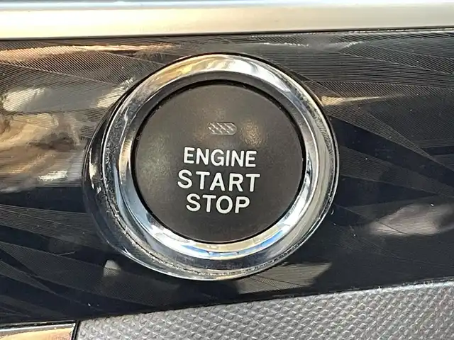 トヨタ エスティマ アエラス プレミアム 宮城県 2014(平26)年 9万km ブラック (株)IDOMが運営する【じしゃロン仙台店】の自社ローン専用車両になりますこちらは現金またはオートローンご利用時の価格です。自社ローンご希望の方は別途その旨お申付け下さい/ハーフレザーシート/パワーシート/両側パワースライドドア/SDナビ/フリップダウンモニター/フルセグ/Bluetooth/バックカメラ/CD/DVD/ETC/クルコン/HIDヘッドライト